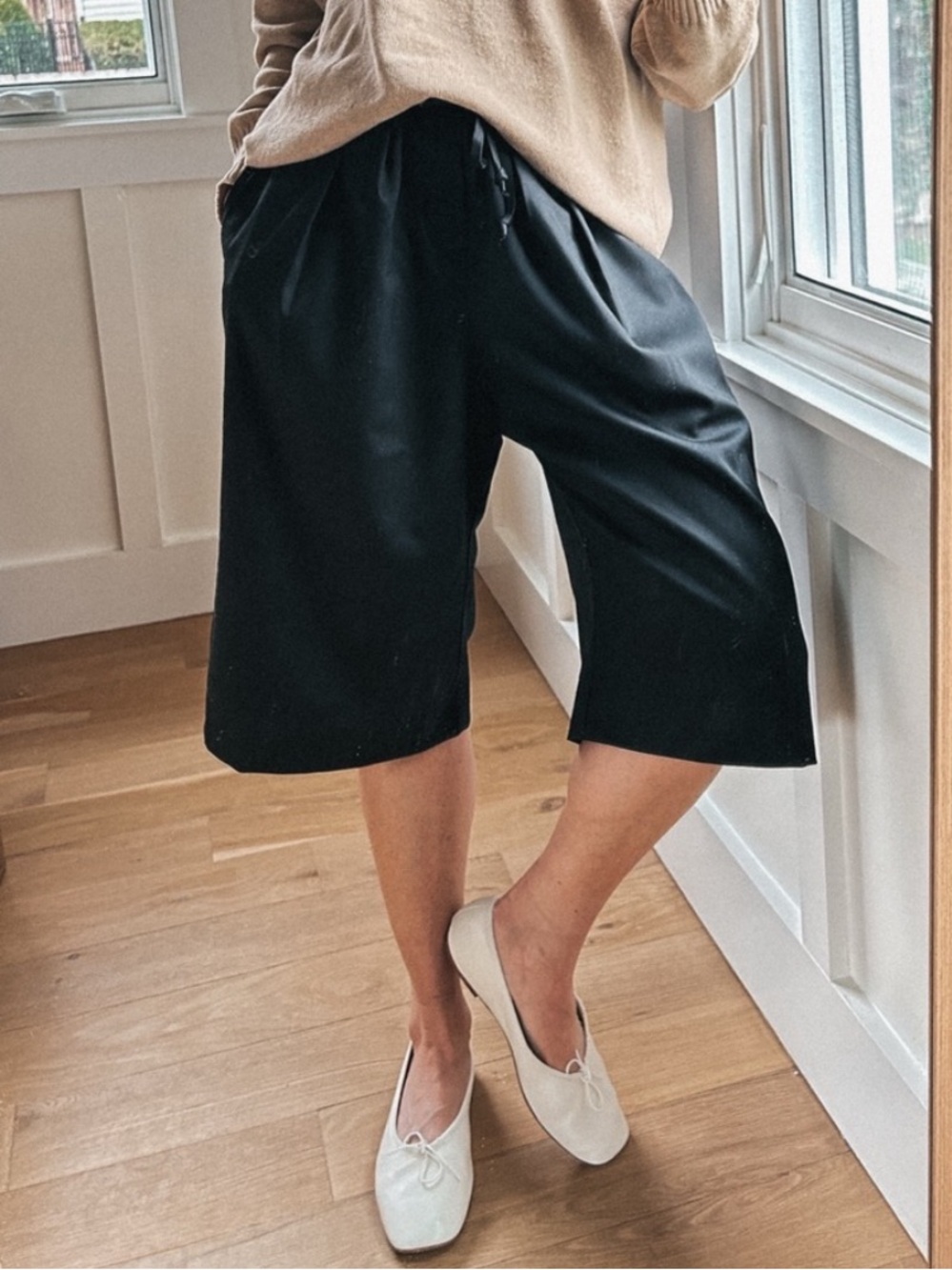 Everlane White Ballet Flats with Bow